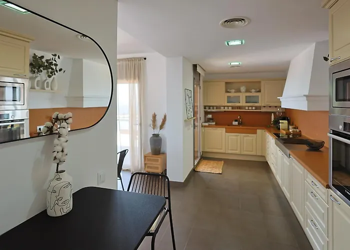Villa Aya Barca